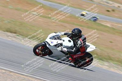 media/Apr-23-2023-TrackXperience (Sun) [[90816c9ee1]]/Level 2/session 2 turn 11/